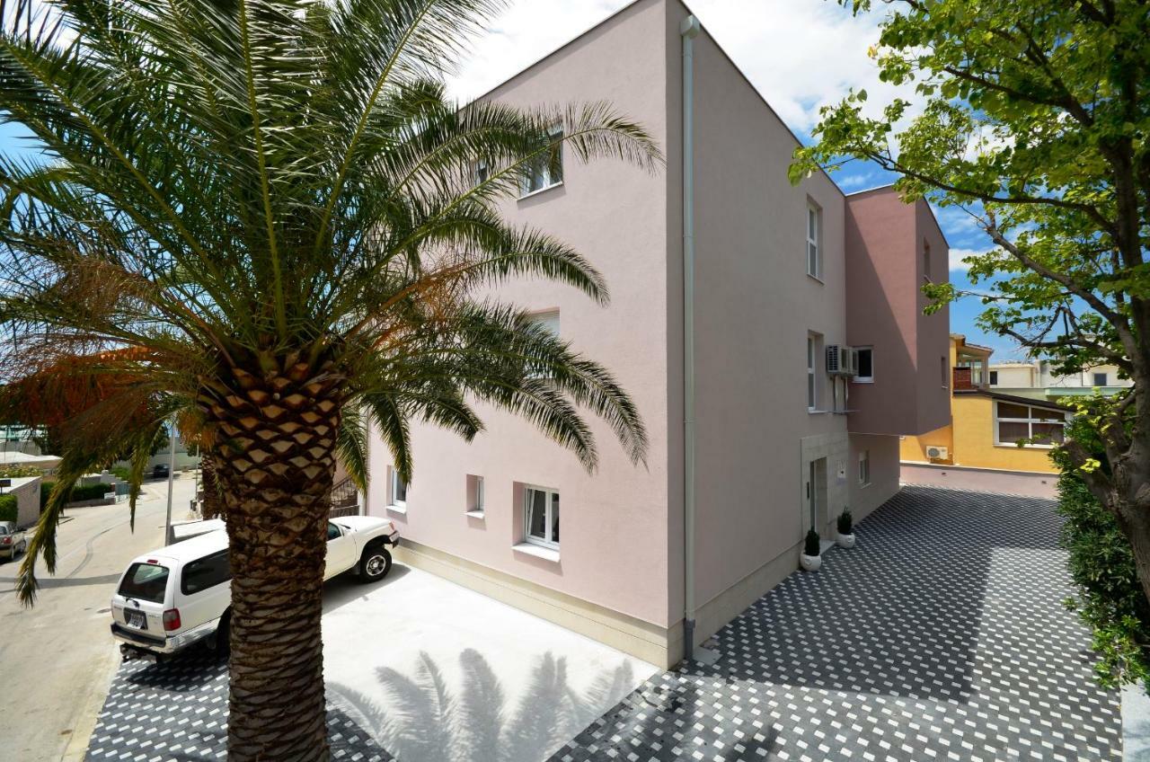 Villa Cavar, Apartments Close To The Beach Makarska Exterior foto